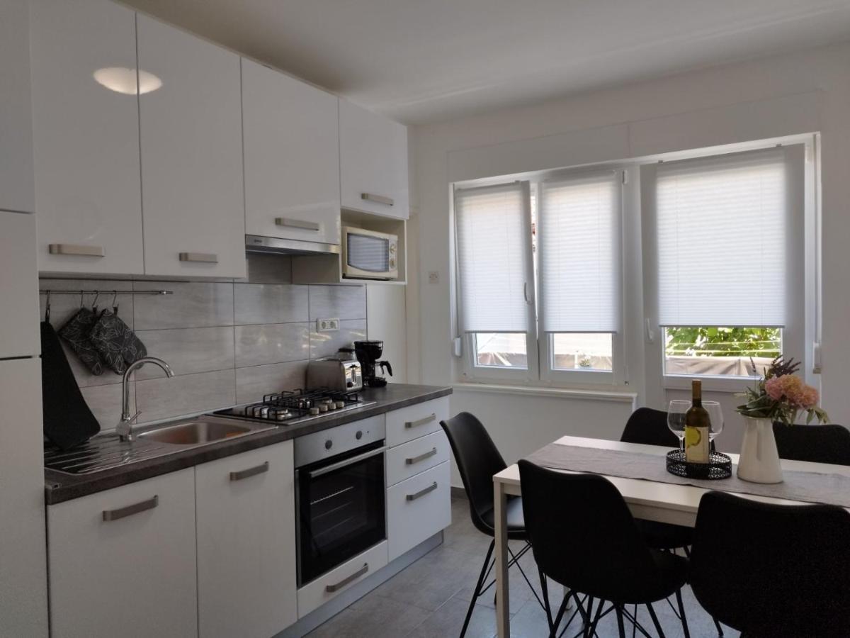 Antemma Apartment Pula Zewnętrze zdjęcie